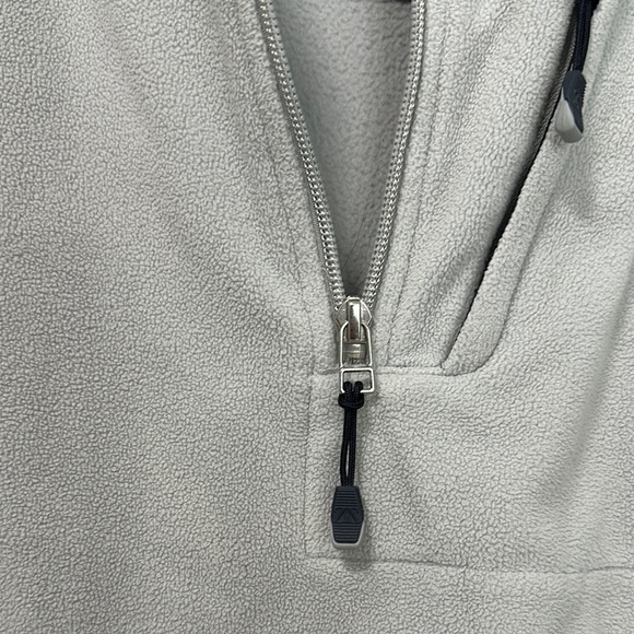 Zegna Men's Gray Quarter-Zip Sweater - Picture 3 of 4